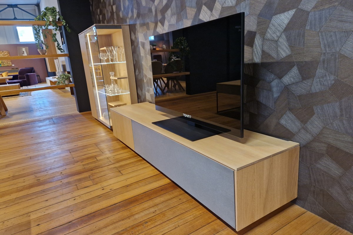 Team7 Filigno Wohnkombination mit Vitrine und TV-Möbel